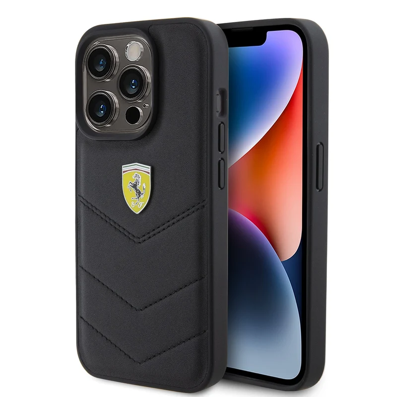 Coque iPhone 15 Pro Ferrari coutures cuir véritable