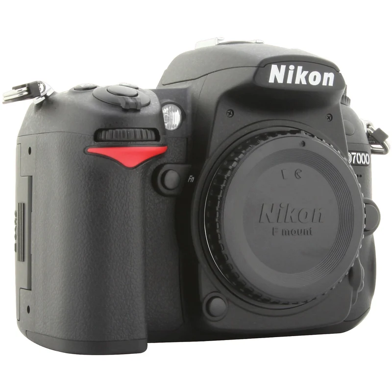 Appareil photo Reflex NIKON D7000 nu