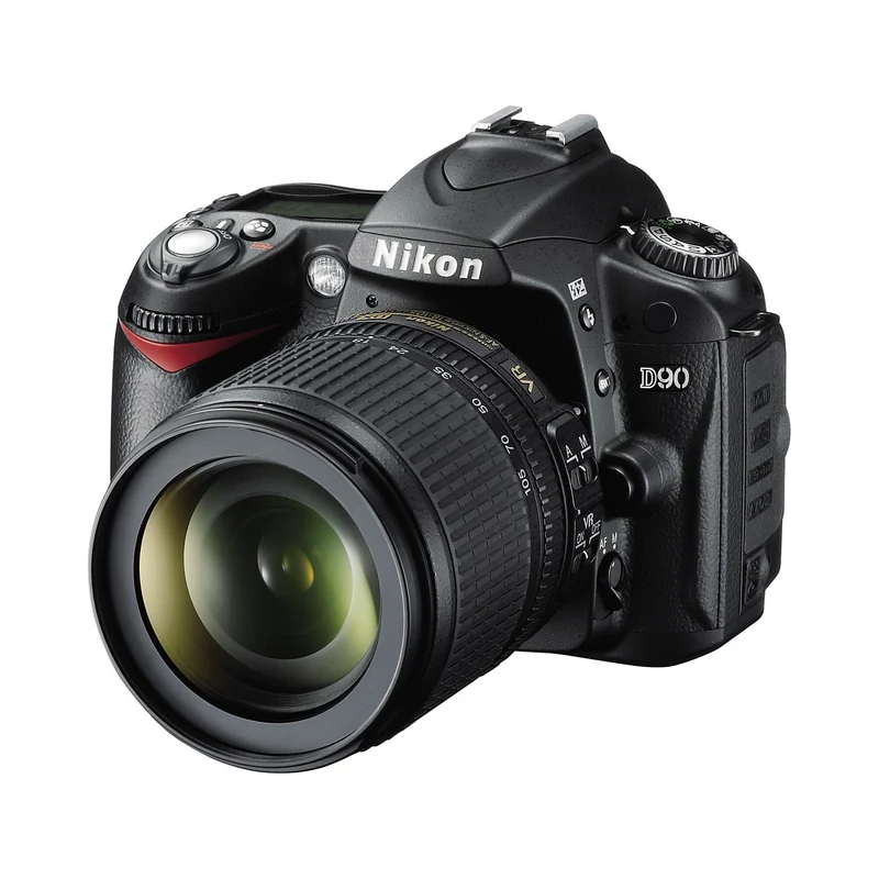 Appareil photo Reflex NIKON D90 + AF-S DX VR 18-105mm