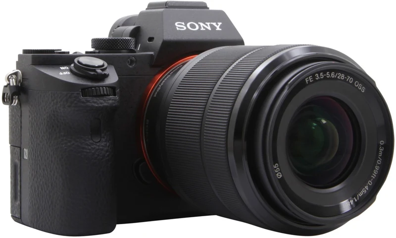 Appareil photo Hybride SONY A7 II + 28-70mm