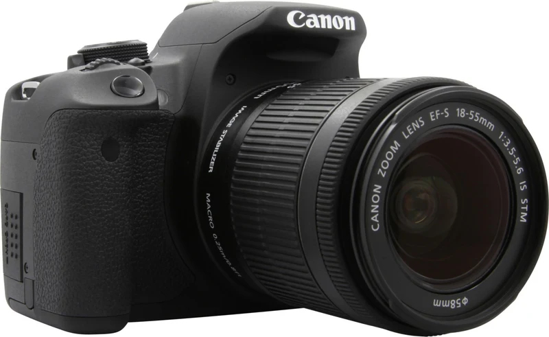Appareil photo Reflex CANON EOS 700D + 18-55IS STM