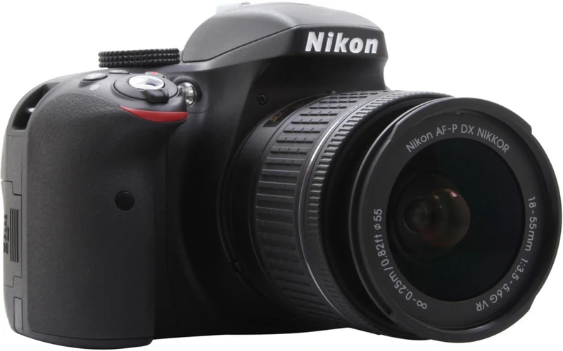 Appareil photo Reflex NIKON D3300 + AF-P 18-55VR