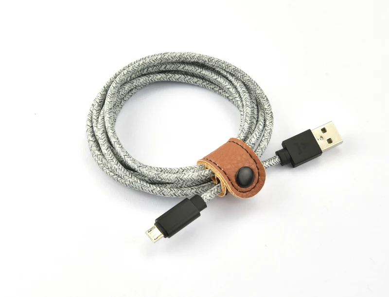 Câble micro USB ADEQWAT vers USB 2M tréssé Gris