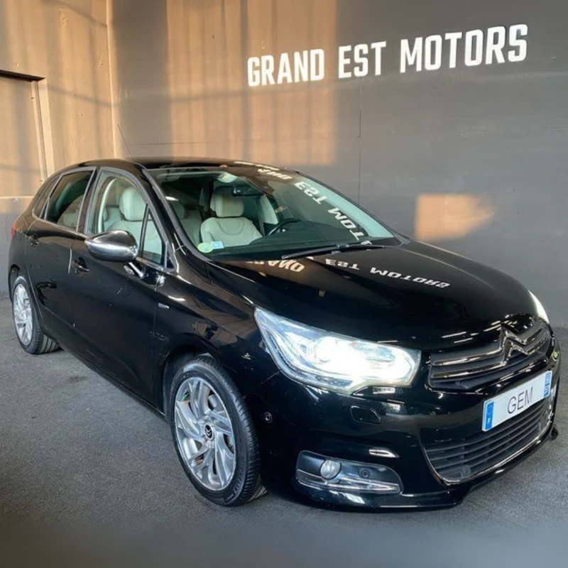 Citroën C4 1.6 HDI Exclusive – 110 ch – Toit panoramique – GPS – Sièges massants – 146 000 km