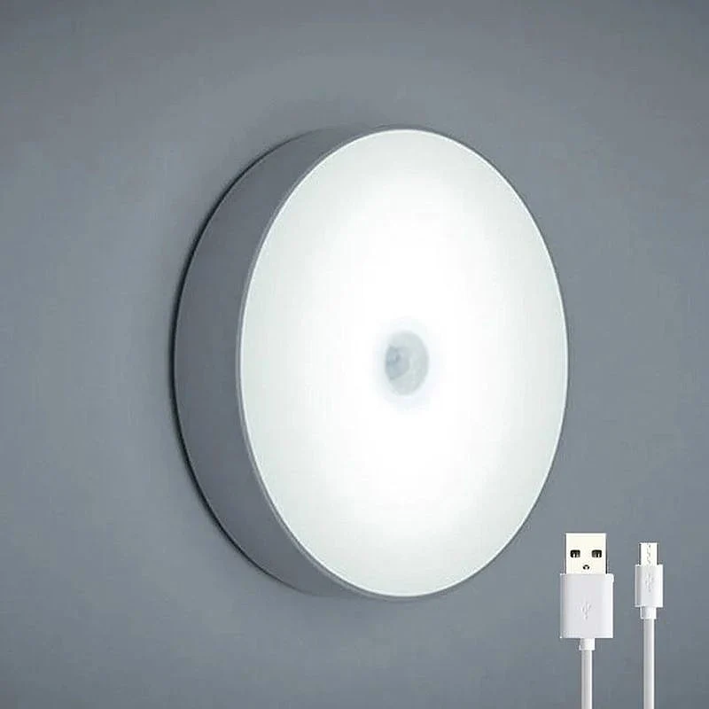 Lumière LED à capteur pratique