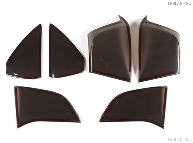 Tesla Model 3 / Y & 3+ Couvercles de protection fumés en plastique pour feux arrière Highland