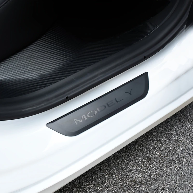 Tesla Model Protection de seuil de porte arrière Y et amélioration de l'esthétique du seuil de porte. Vendue par lot de 2 pièces.